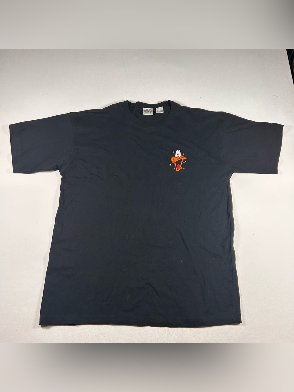 Vintage 1991 Warner Brothers Looney Tunes Daffy Duck Embroidered T-Shirt Large
